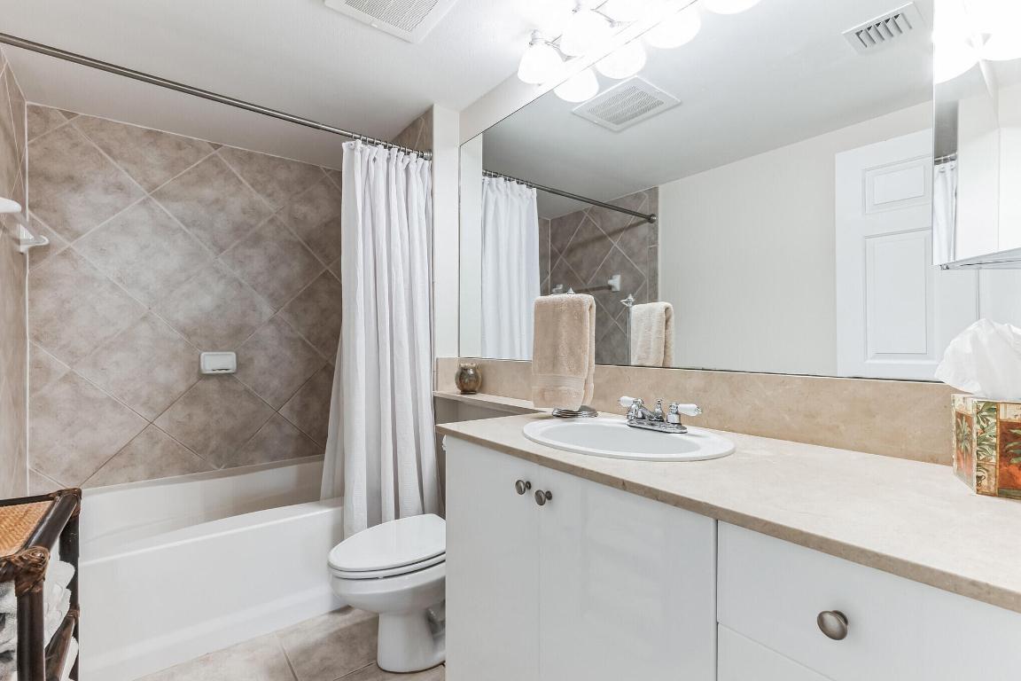 700 E Boynton Beach Boulevard 511 Property Photo 5