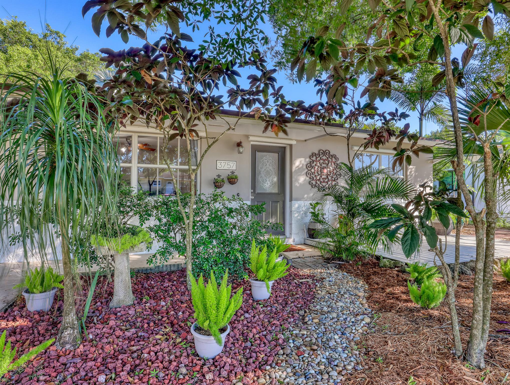 3757 Island Rd Road Property Photo 1