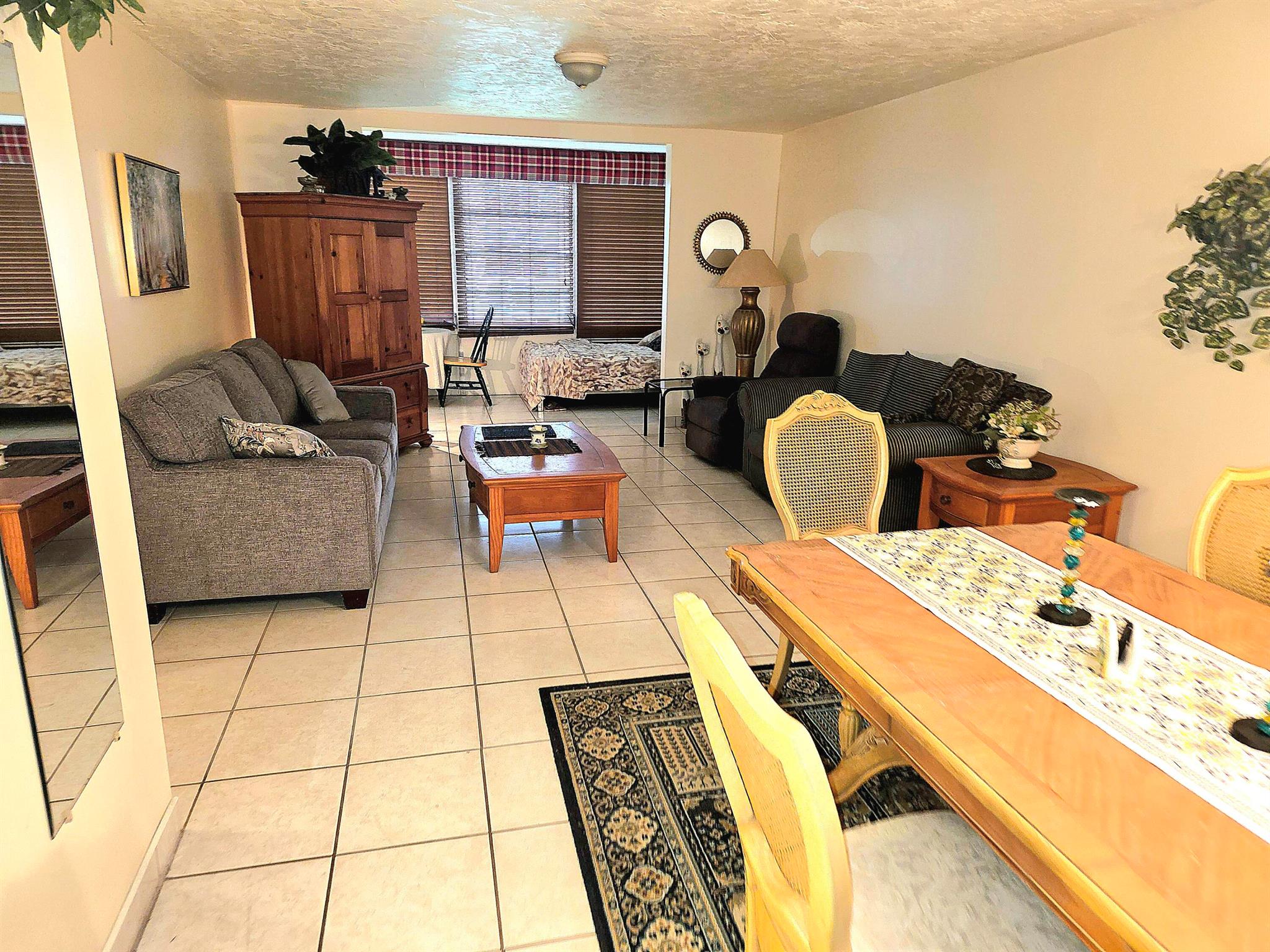 2831 Somerset Drive 305 Property Photo 1