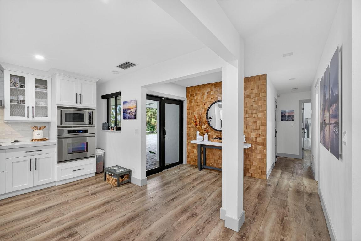 12 Leeward Circle Property Photo 12