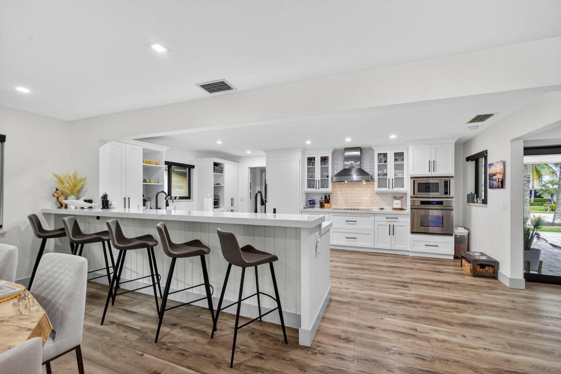 12 Leeward Circle Property Photo 19