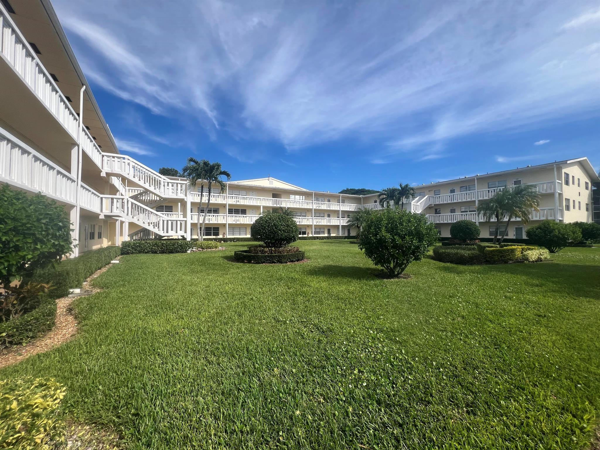 79 Dorset B Property Photo 1