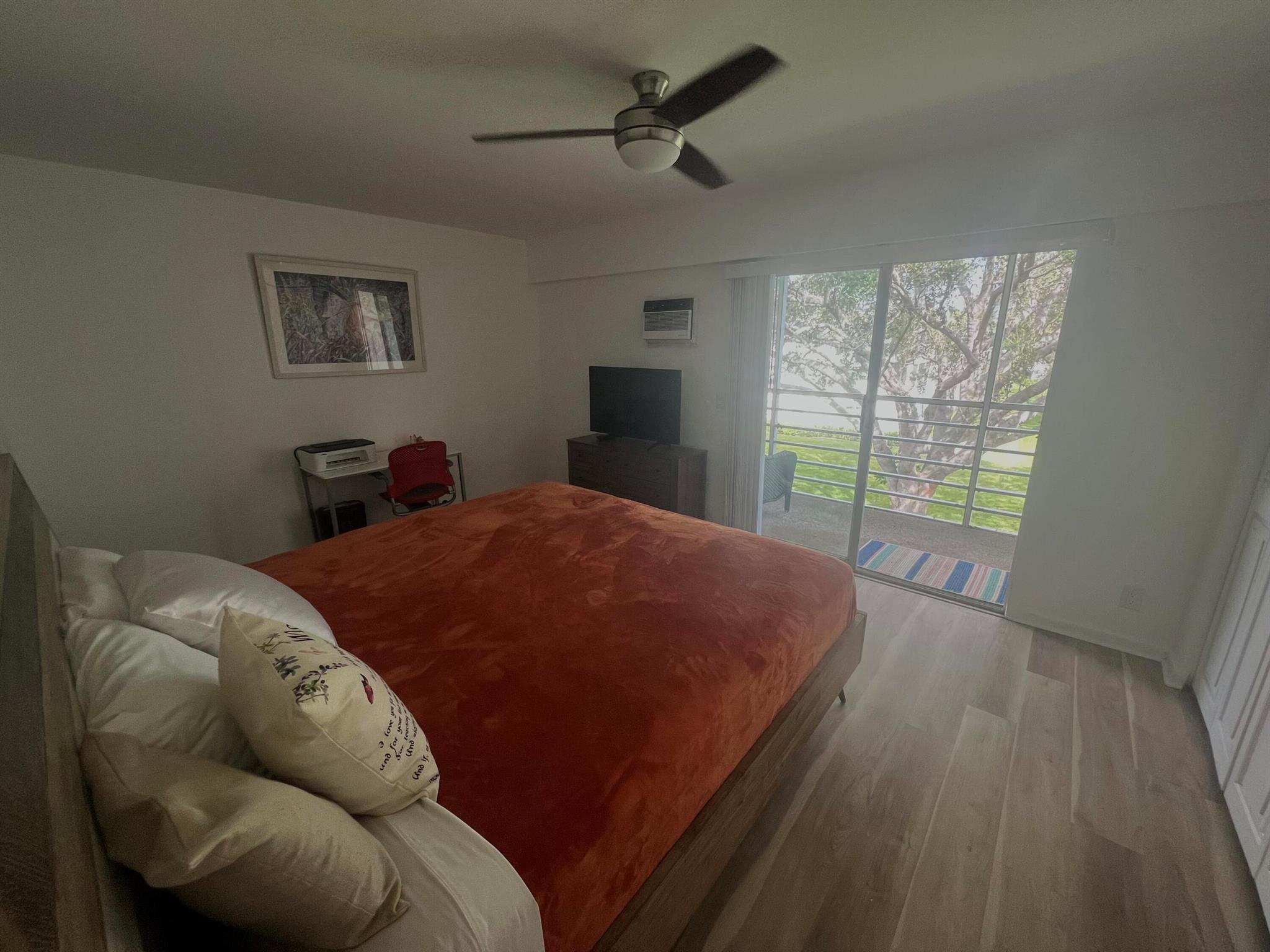 79 Dorset B Property Photo 10