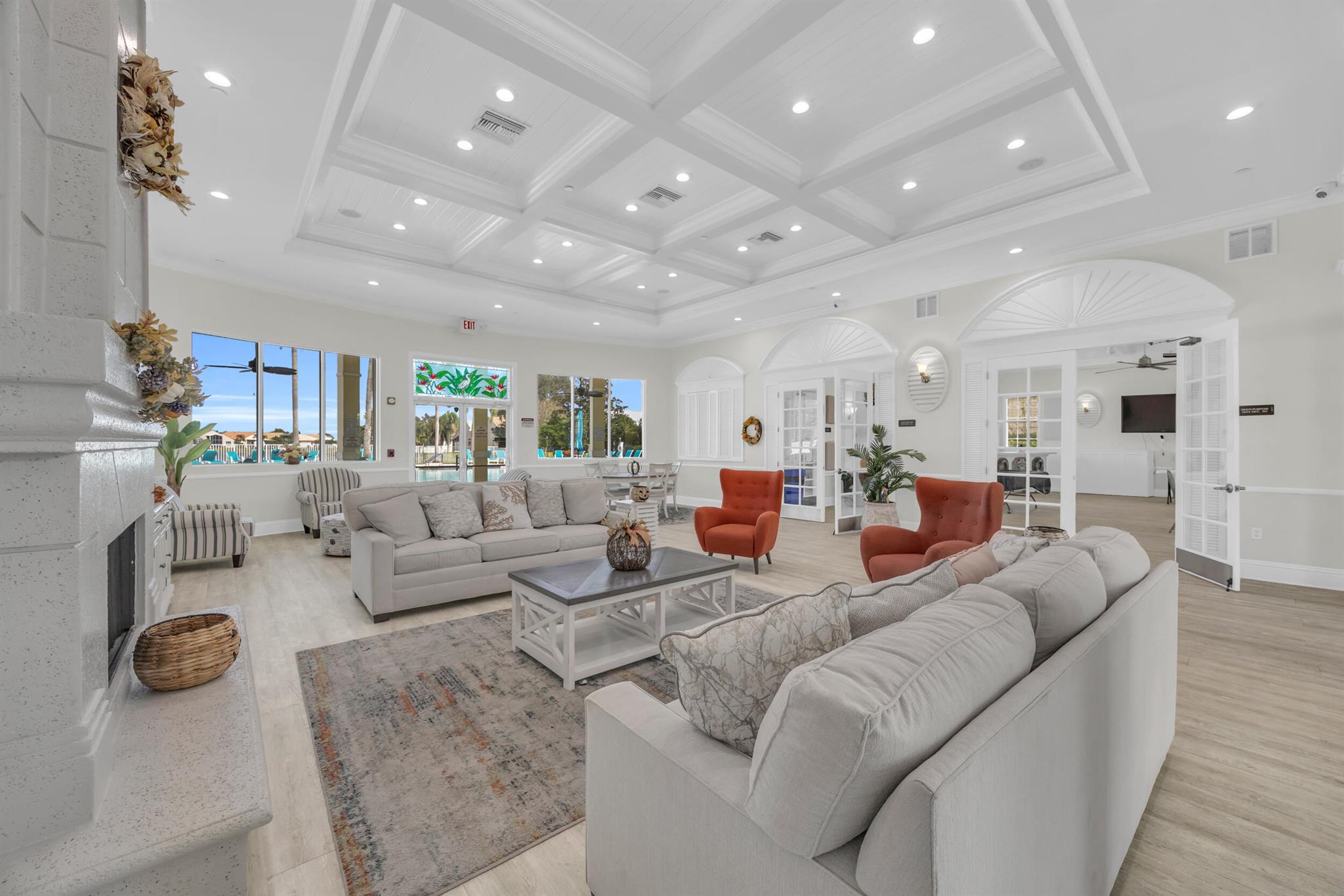 302 Nw Westover Court Property Photo 48