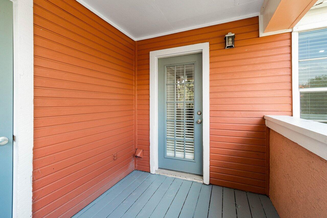 1165 Crystal Way J Property Photo 14