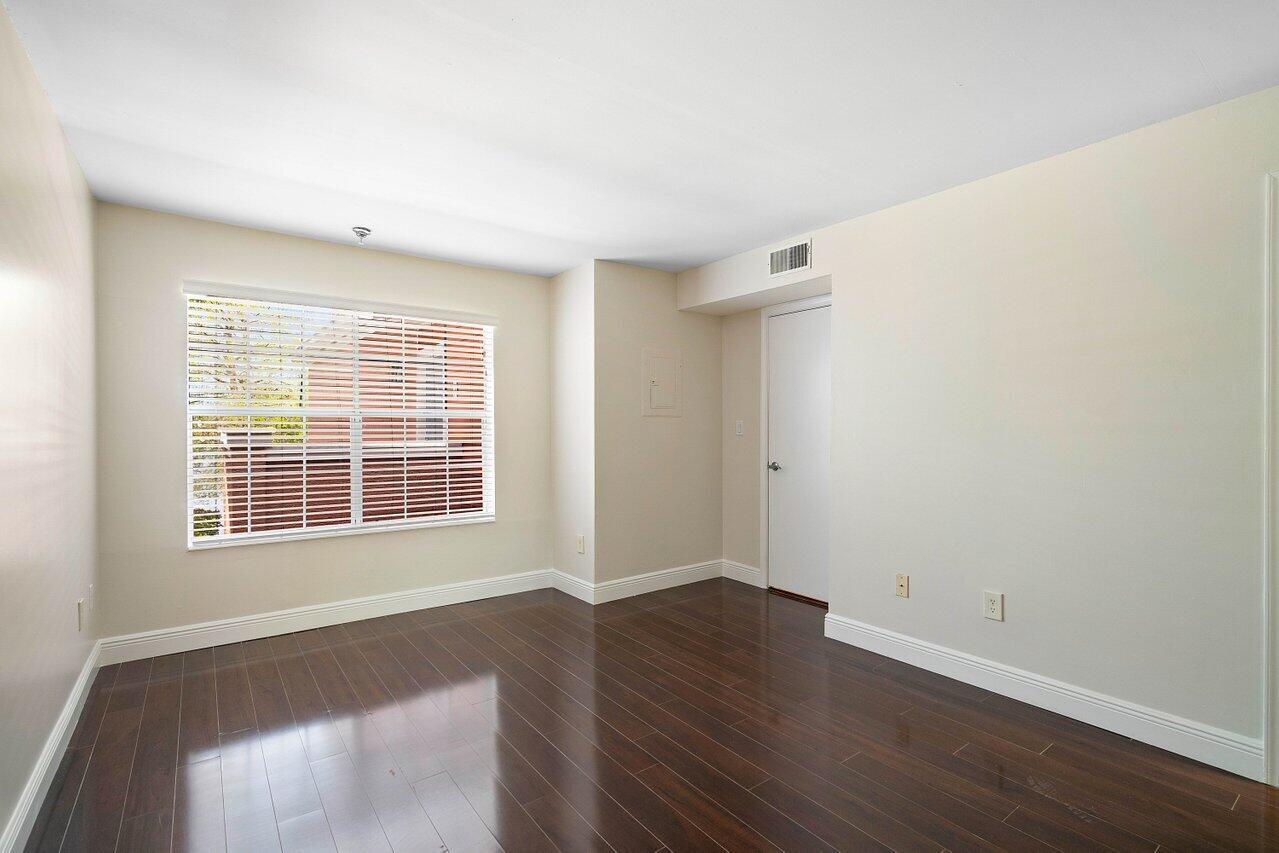 1165 Crystal Way J Property Photo 25