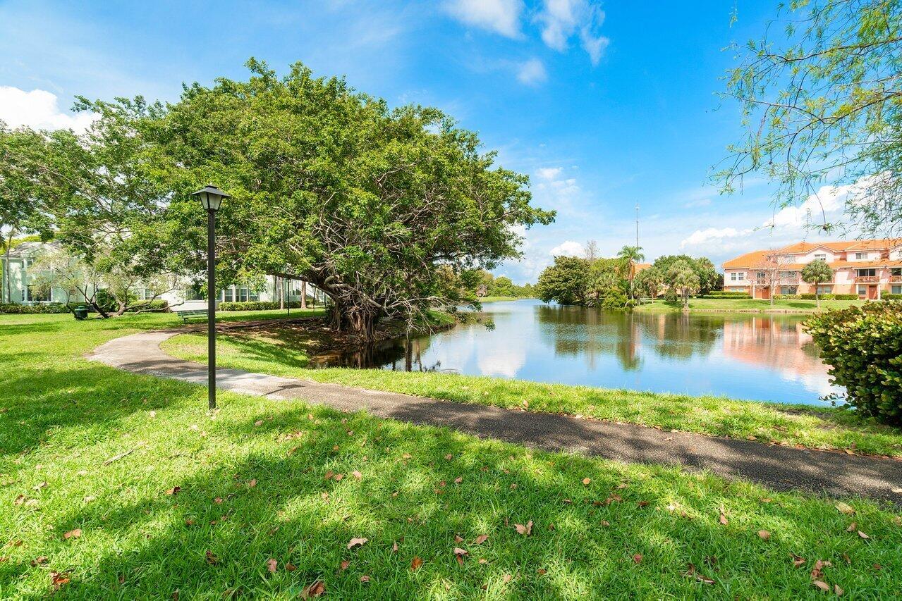 1165 Crystal Way J Property Photo 28