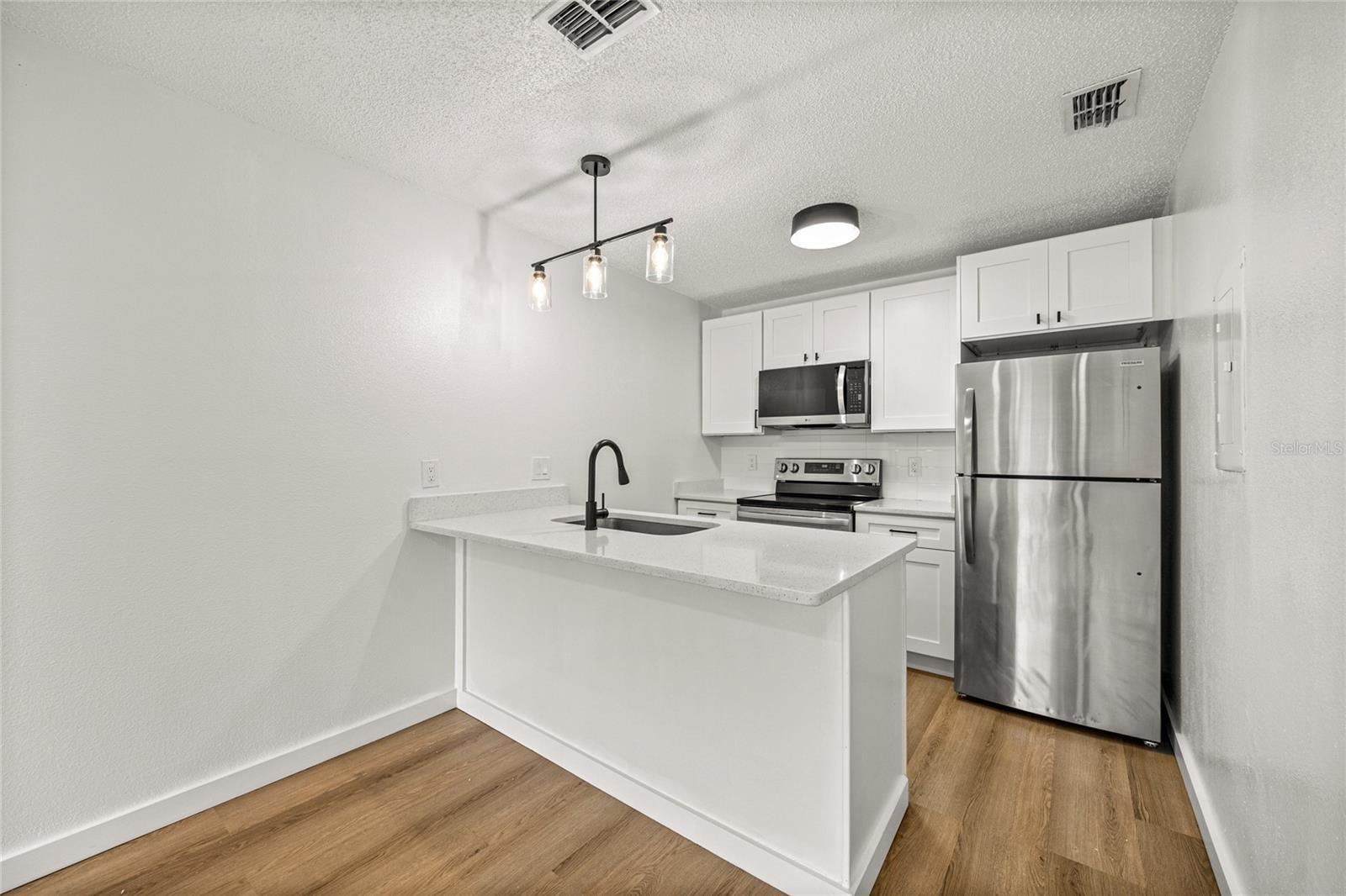 5305 Se 28th Lane All Units Property Photo 8