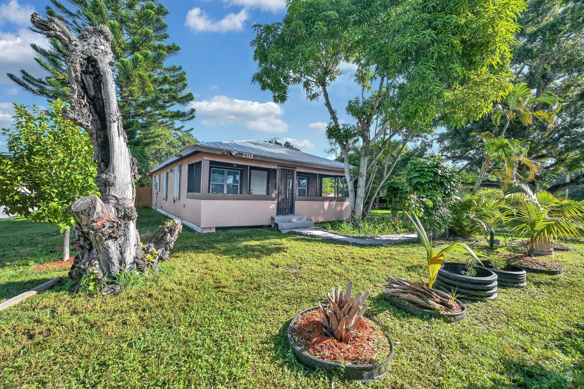 2312 Georgia Avenue Property Photo 1