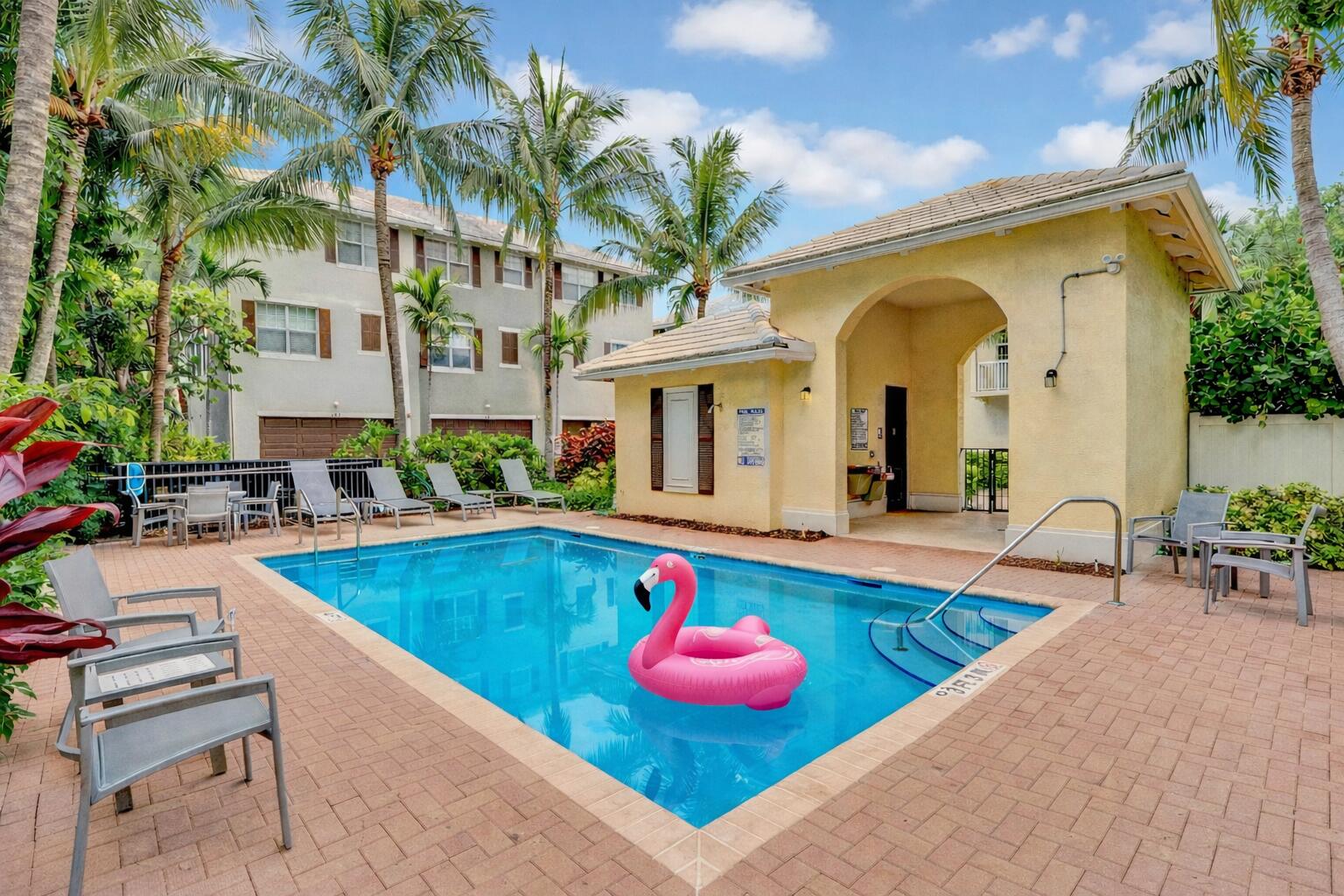 109 E Coda Circle Property Photo 1