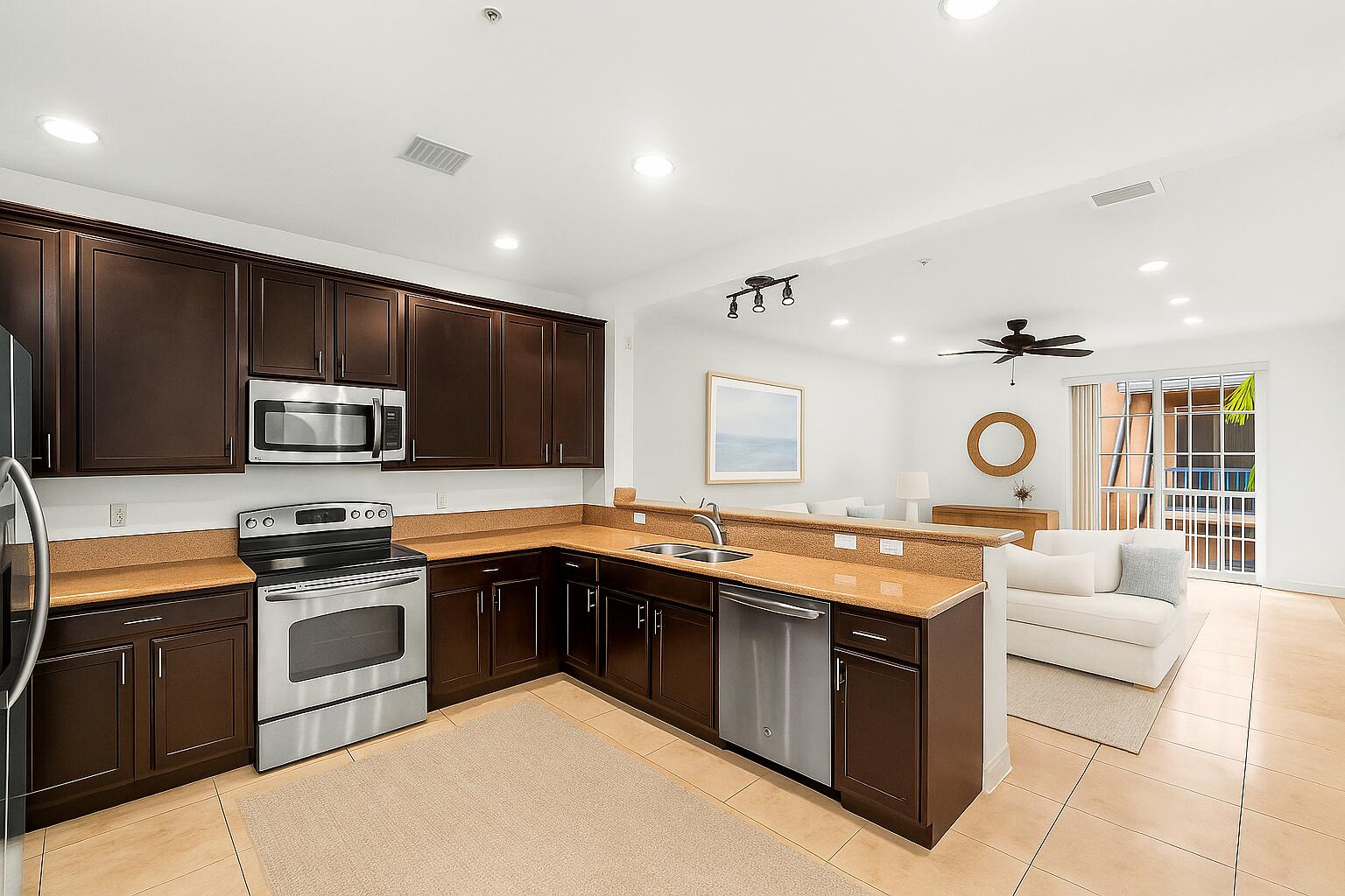 109 E Coda Circle Property Photo 7