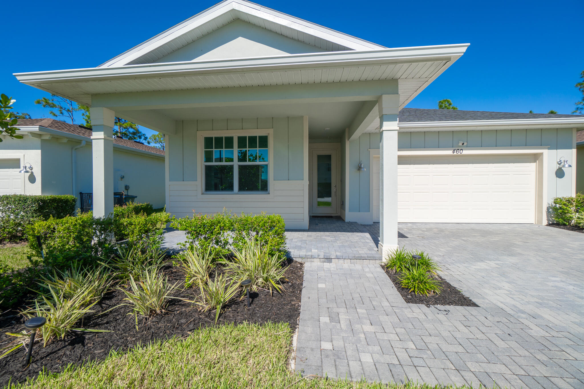 460 Veridian Circle NW