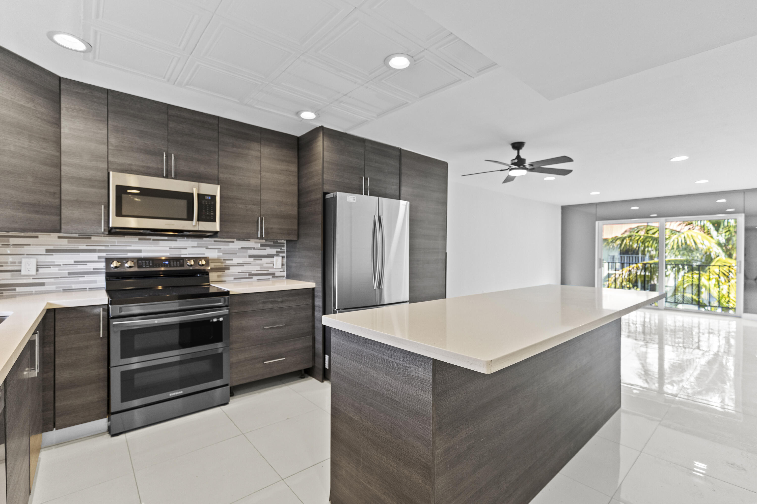 809 W Oakland Park Boulevard K12