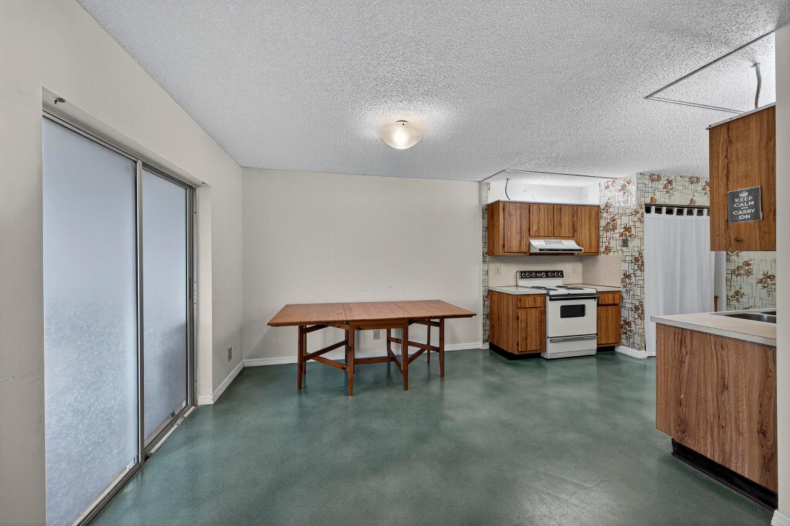 14236 Campanelli Drive Property Photo 11