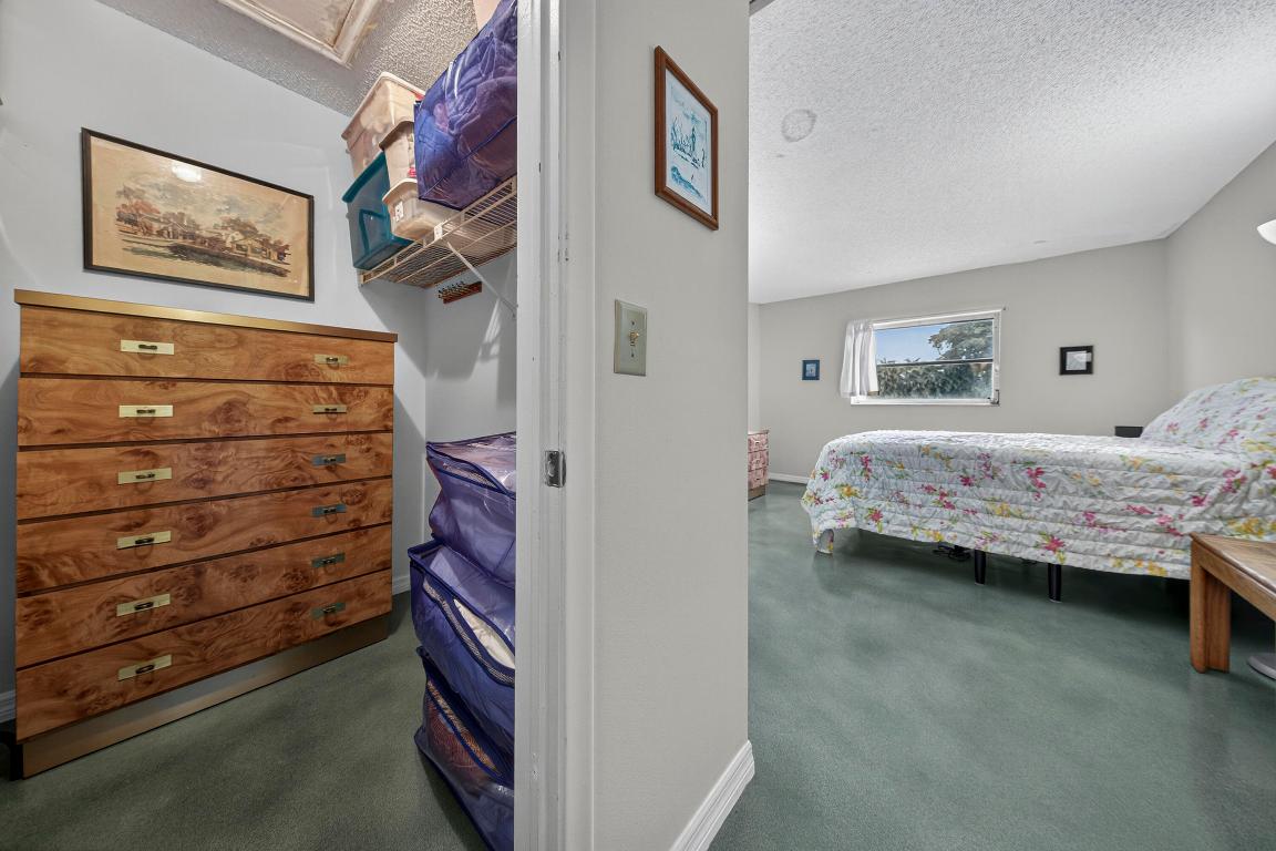 14236 Campanelli Drive Property Photo 19