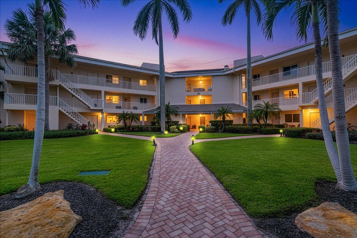 2370 Ne Ocean Boulevard A201 Property Photo 4