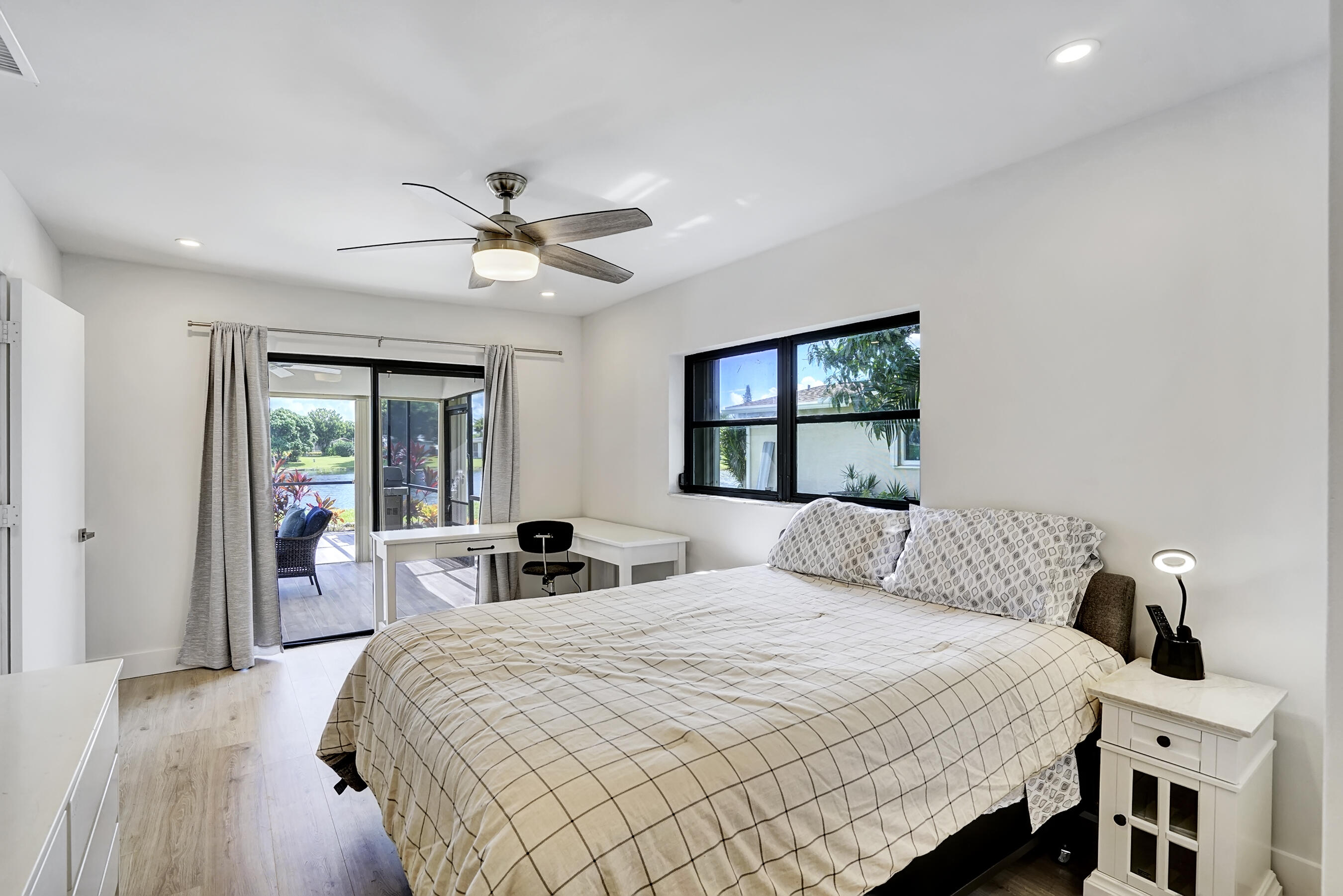 14608 Country Side Lane Property Photo 11