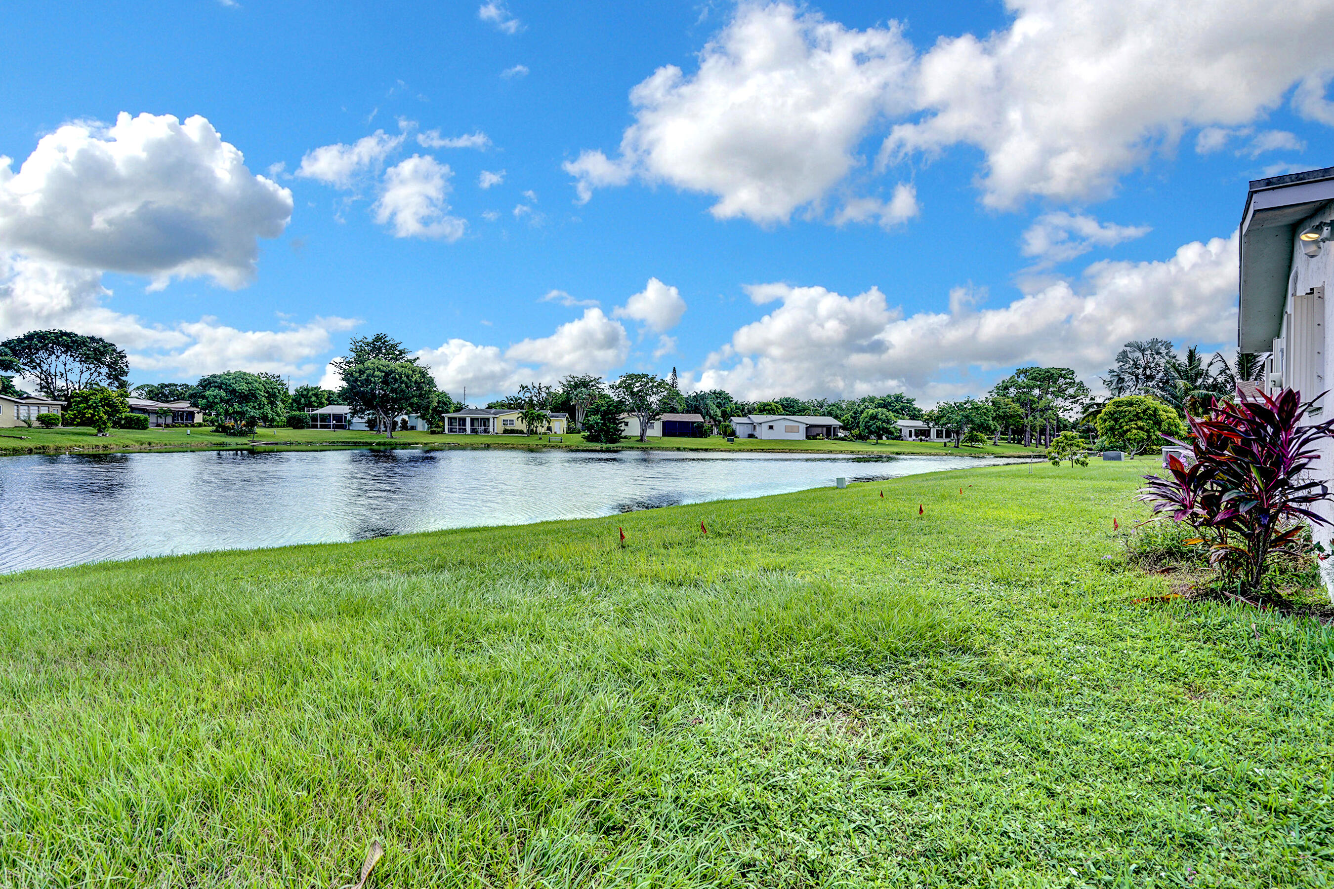 14608 Country Side Lane Property Photo 21