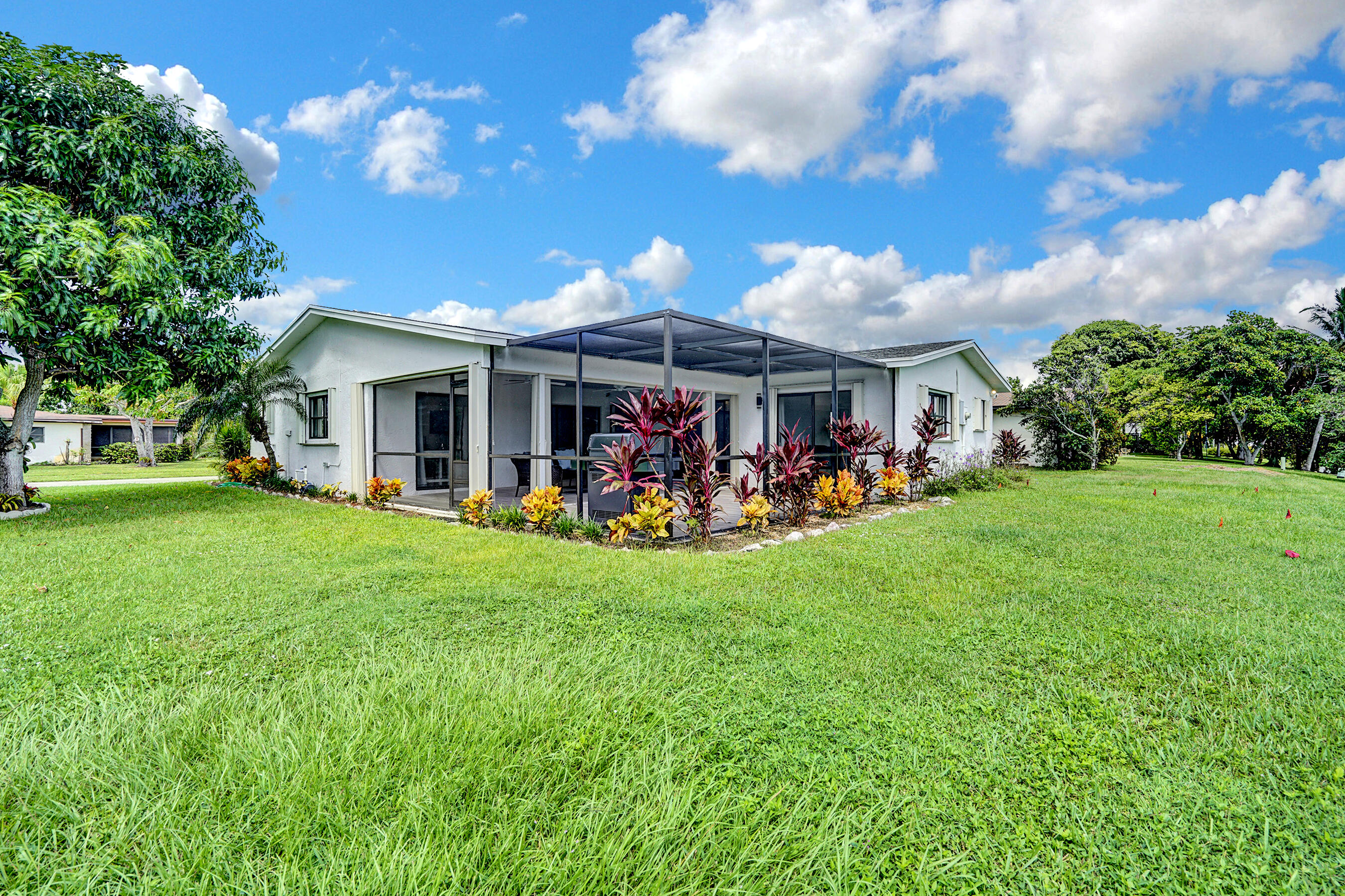14608 Country Side Lane Property Photo 22