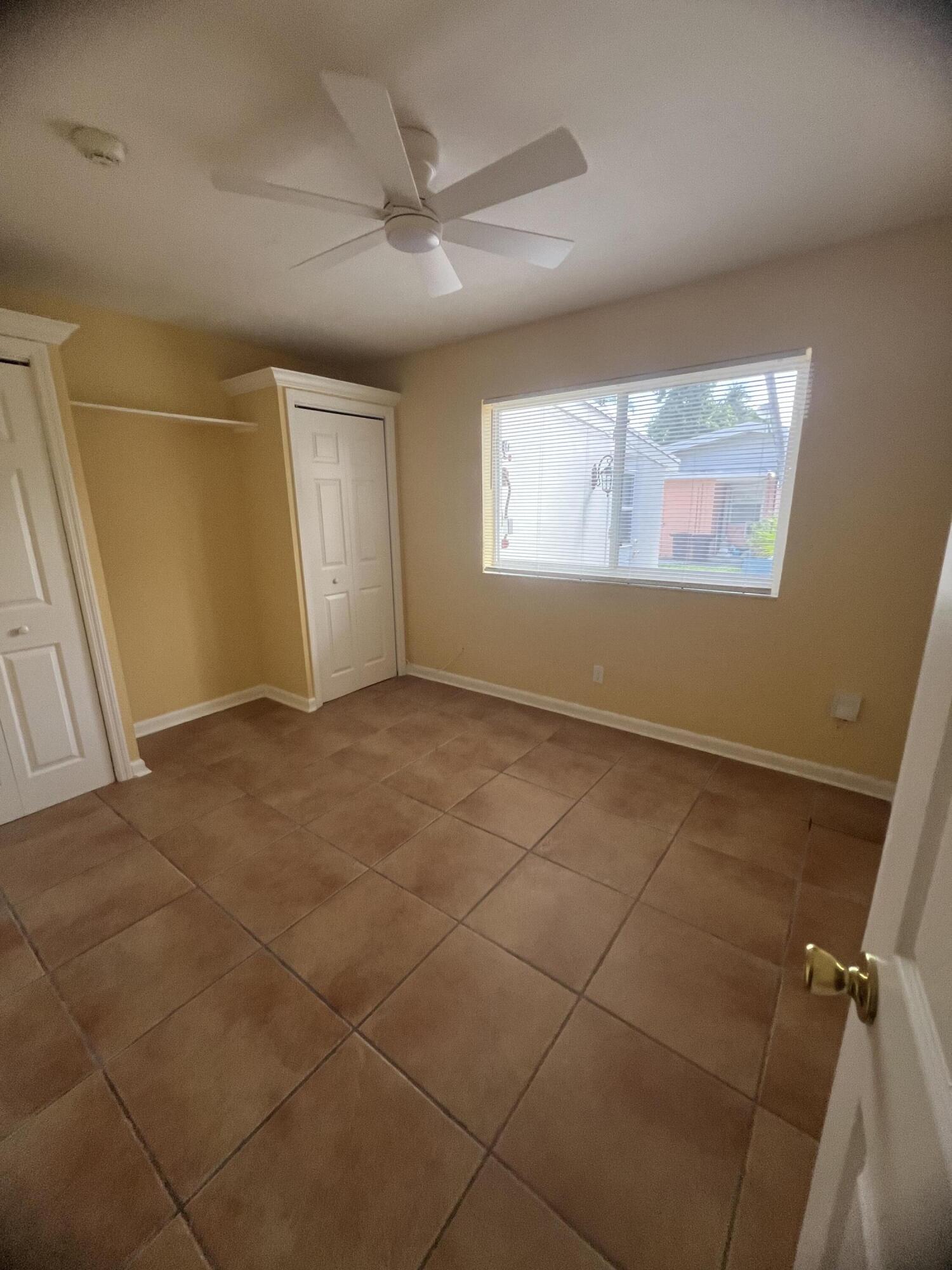 4052 Collin Drive Property Photo 9