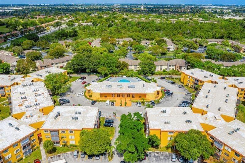 4374 NW 9th Avenue 17-3b