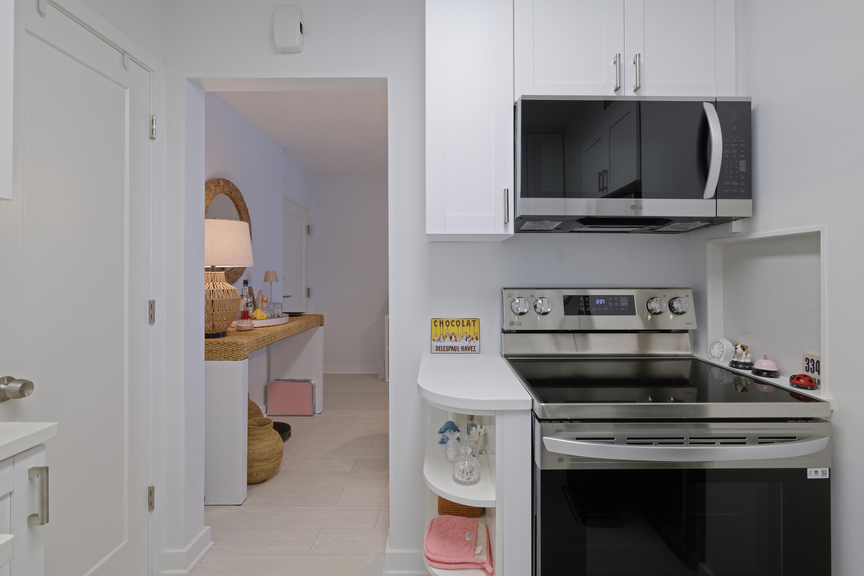 170 N Ocean Boulevard 511 Property Photo 13