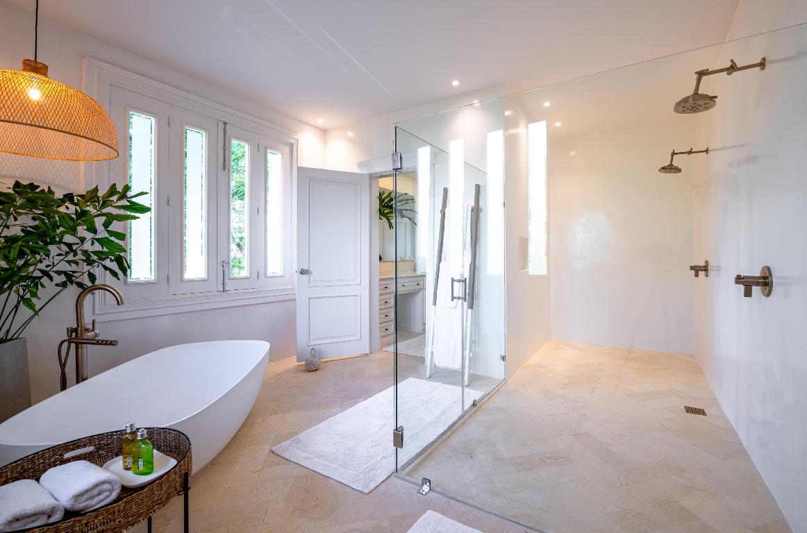 15 49 Property Photo 23