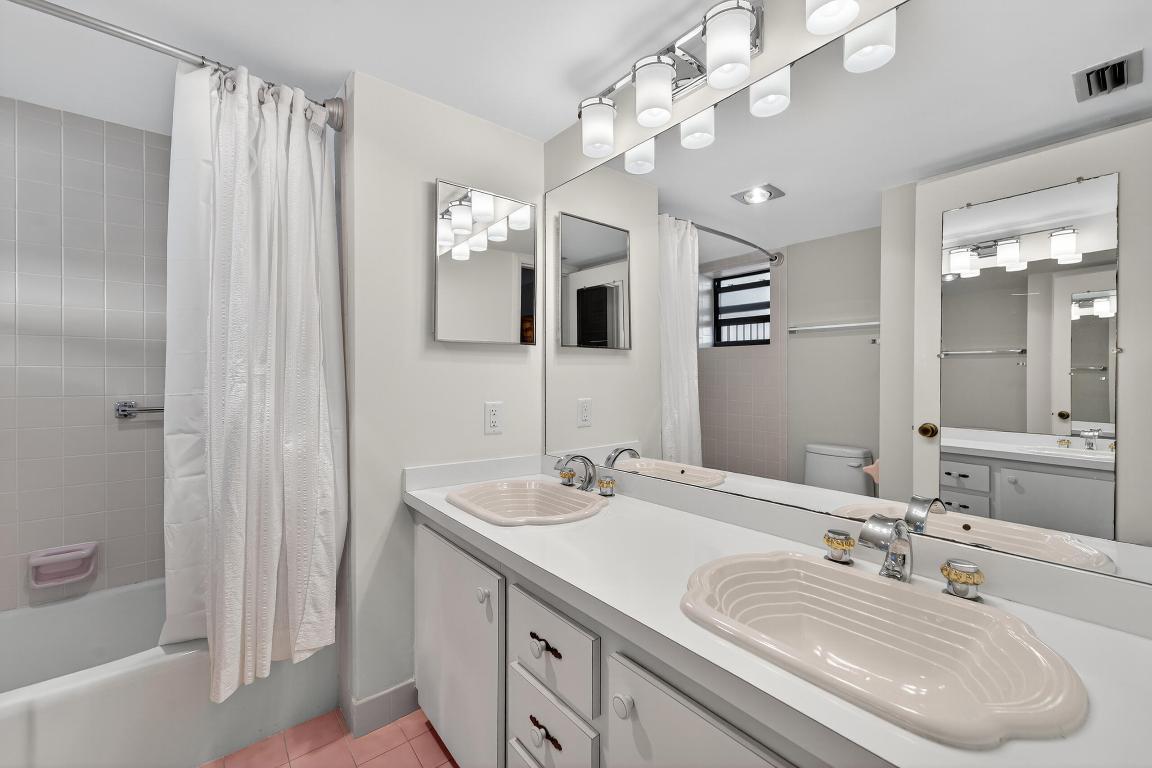 6 Concourse Drive A Property Photo 12