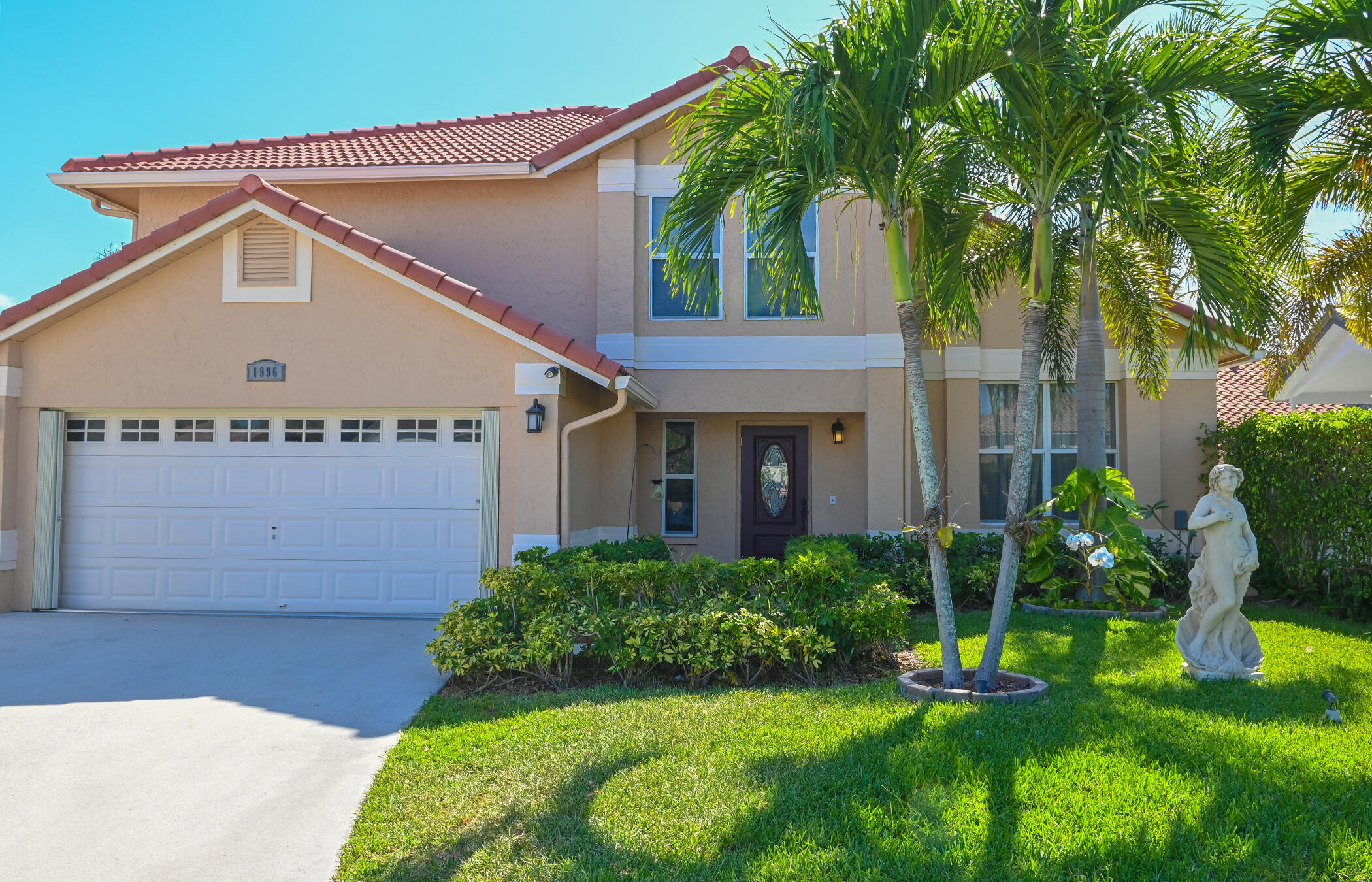 1996 Lake Breeze Court