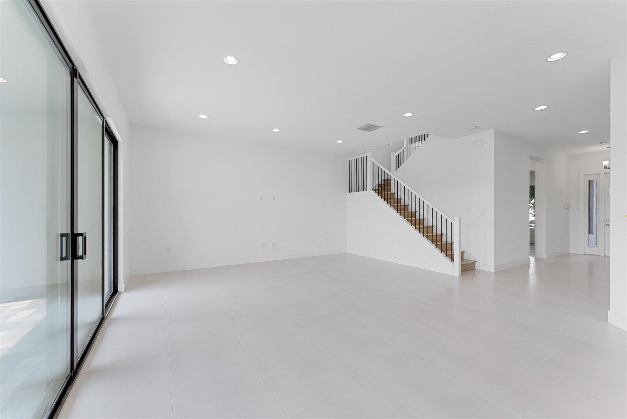 20062 Hirono Lane Property Photo 19