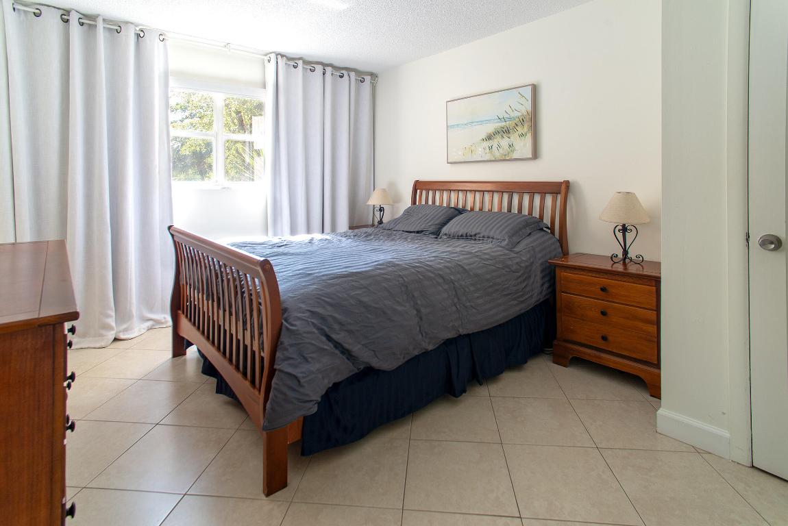 3091 E Sun Sunrise Lakes Drive E 207 Property Photo 18