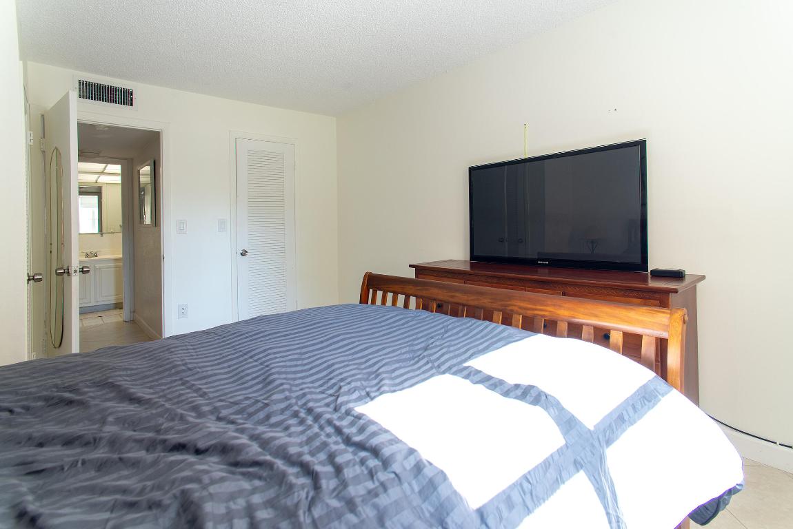 3091 E Sun Sunrise Lakes Drive E 207 Property Photo 21