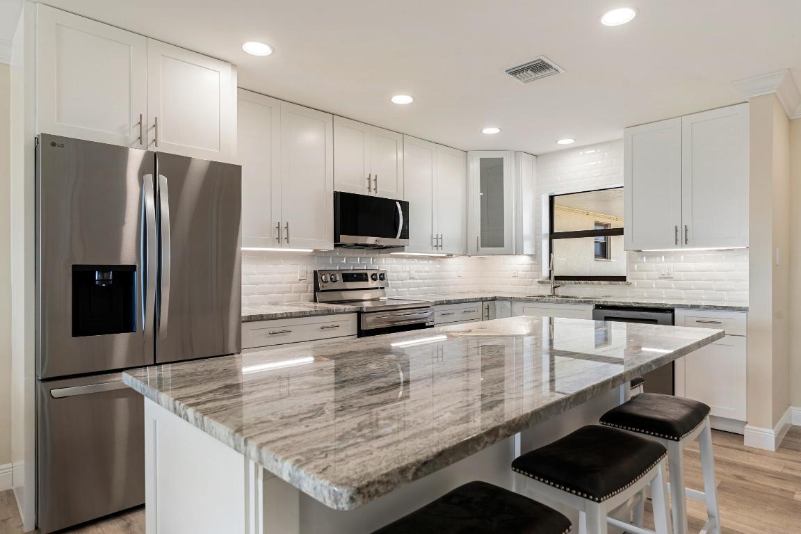 5300 Highway A1a 408 Property Photo 7
