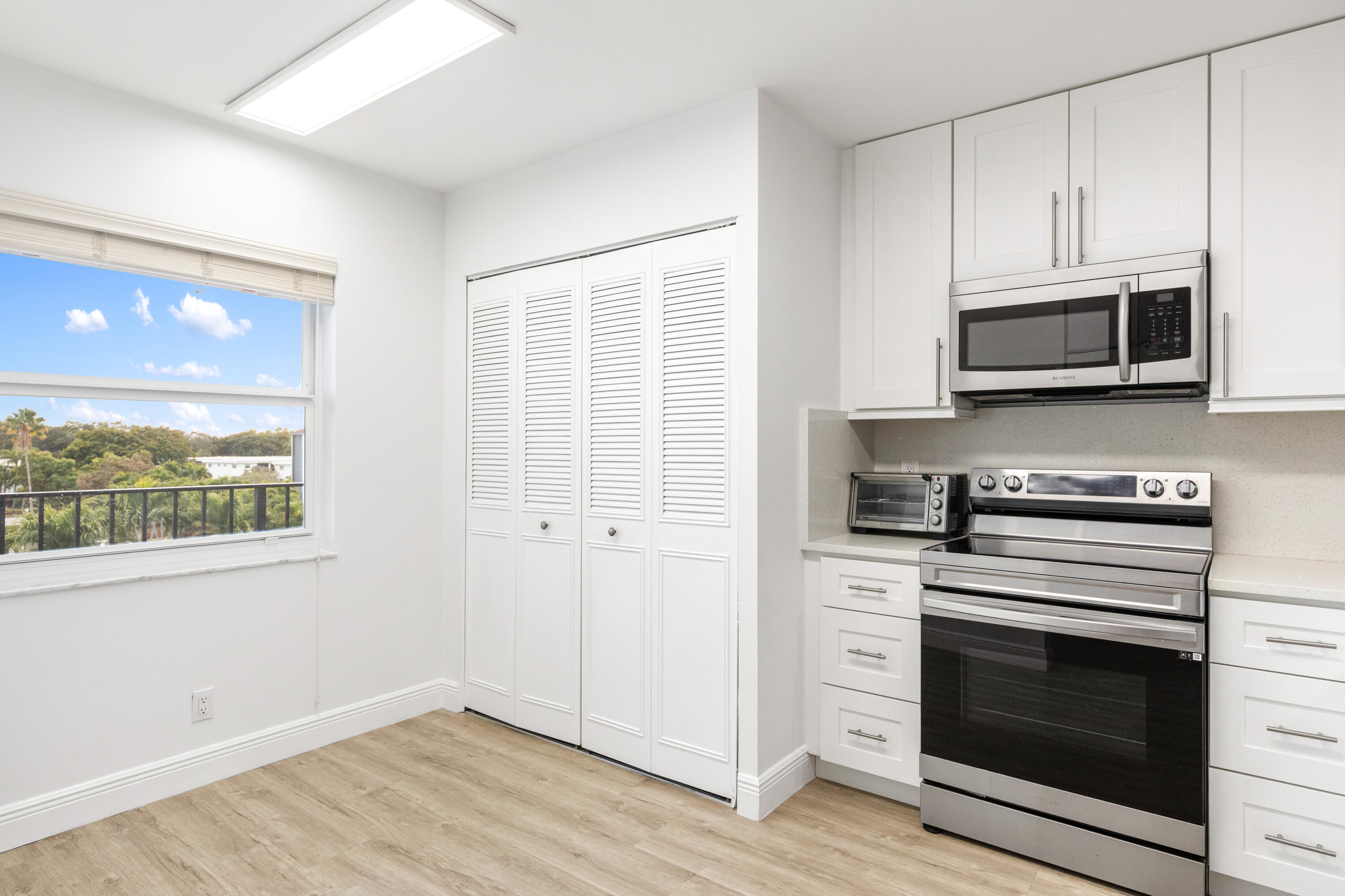 6650 S Oriole Boulevard 4080 Property Photo 1