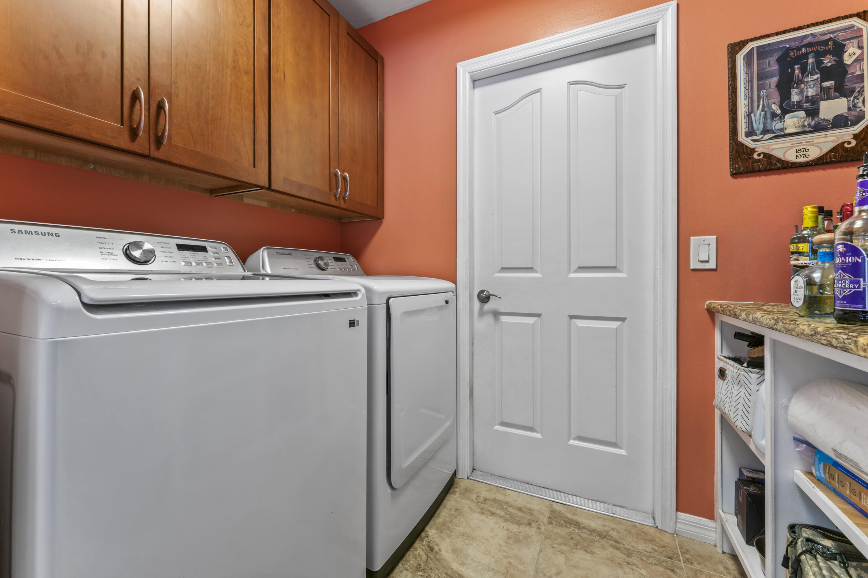 3221 Bent Pine Drive Property Photo 5