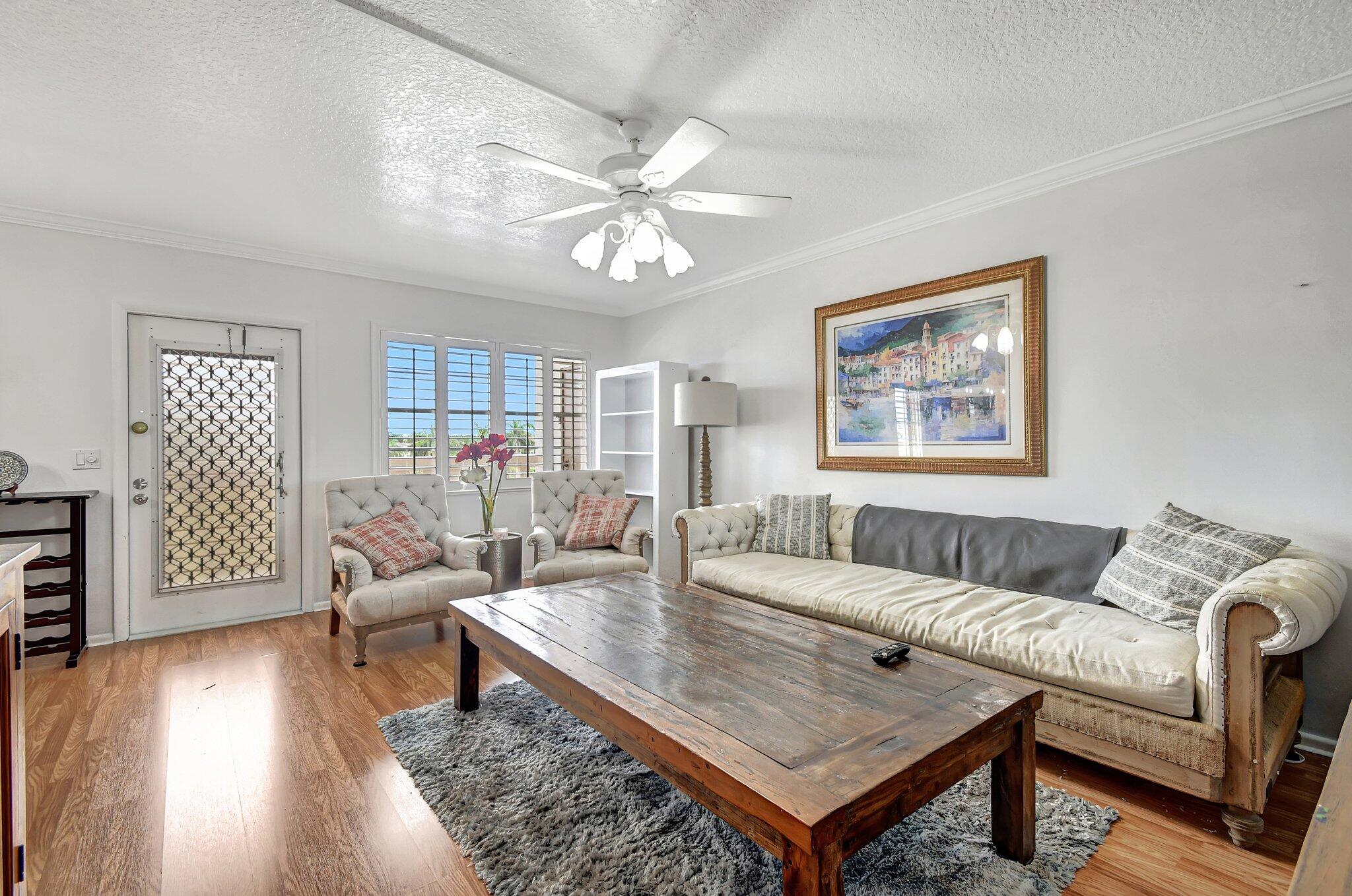 4089 Guildford E E Property Photo 6