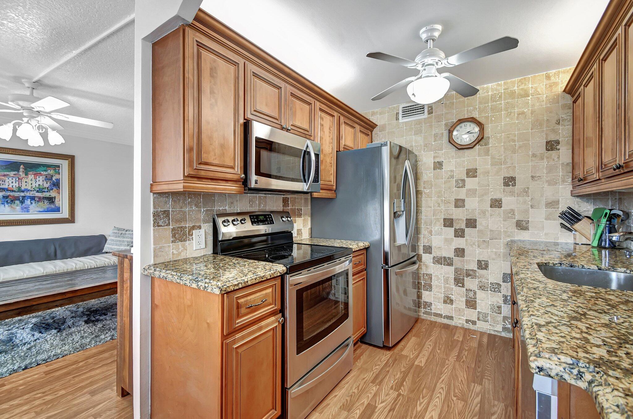 4089 Guildford E E Property Photo 7