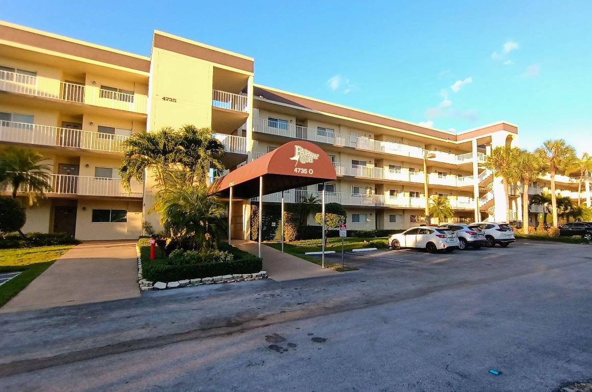 4735 E Lucerne Lakes Boulevard E 413