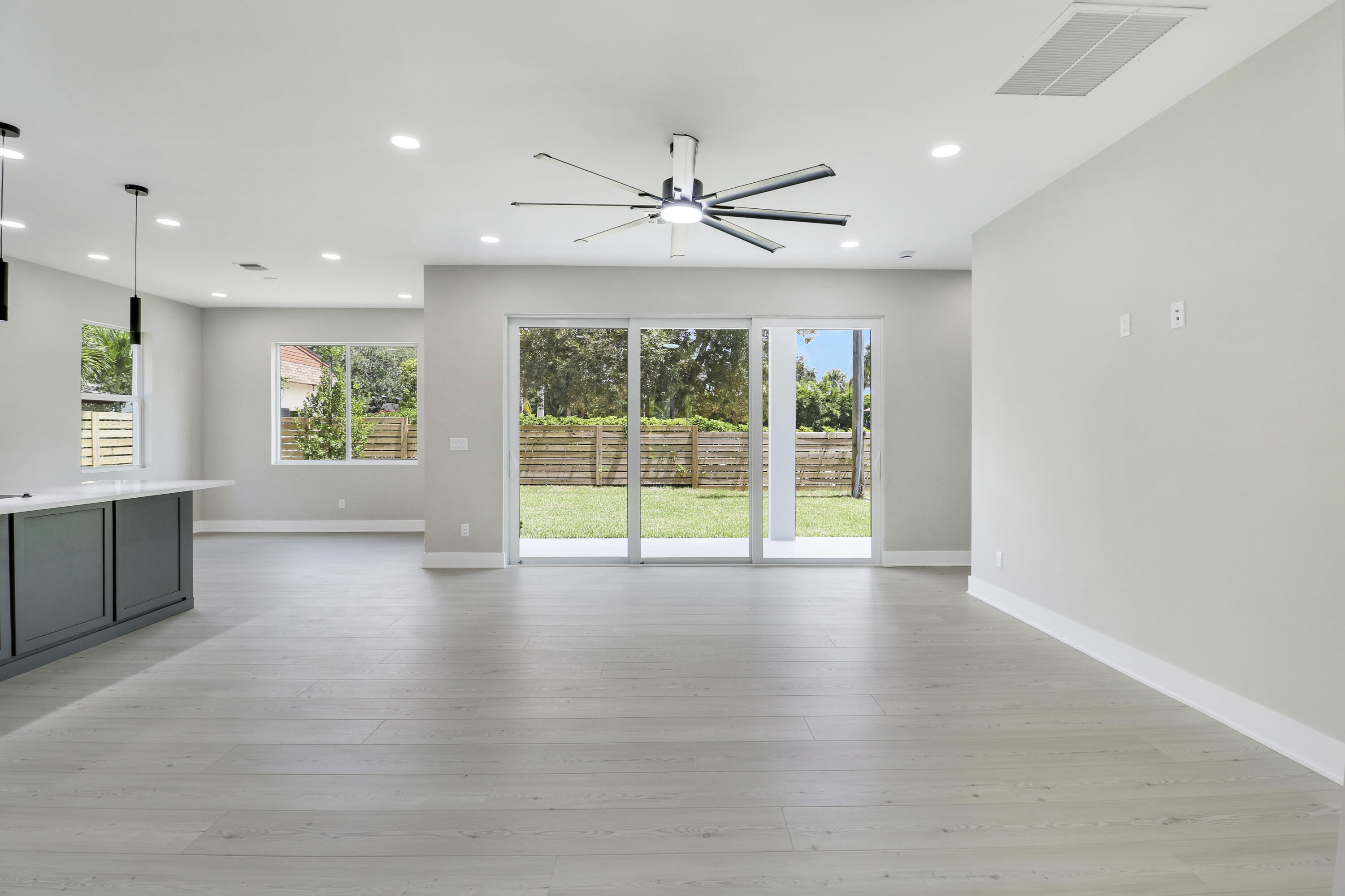 1023 Ne Orange Avenue Property Photo 51