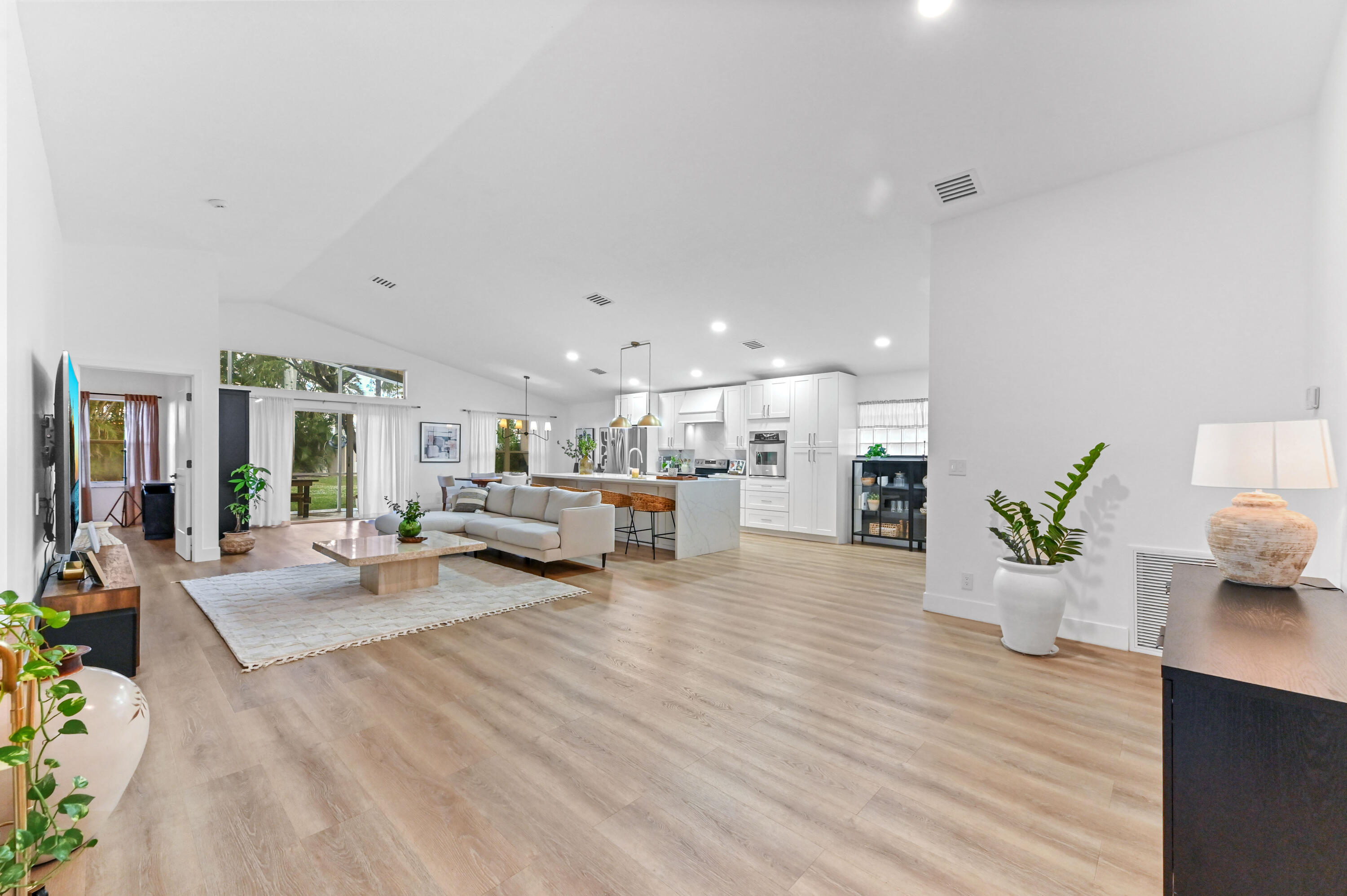 6451 Tiara Drive Property Photo 11