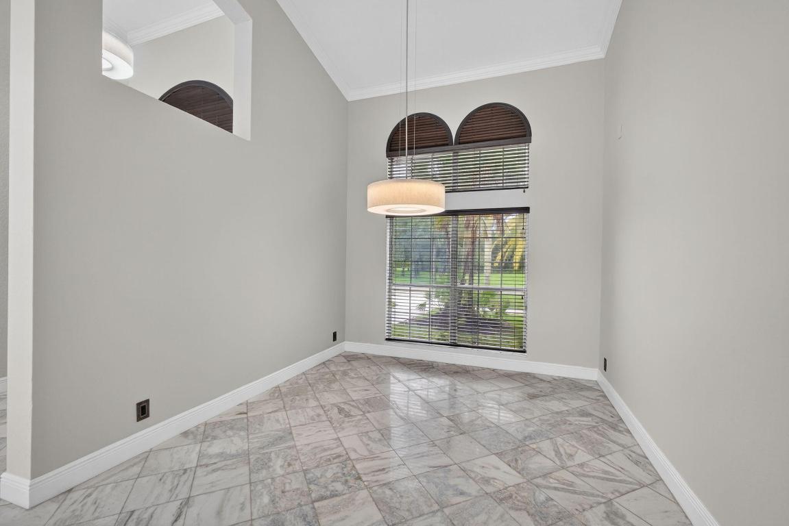 1295 Longlea Terrace Property Photo 12