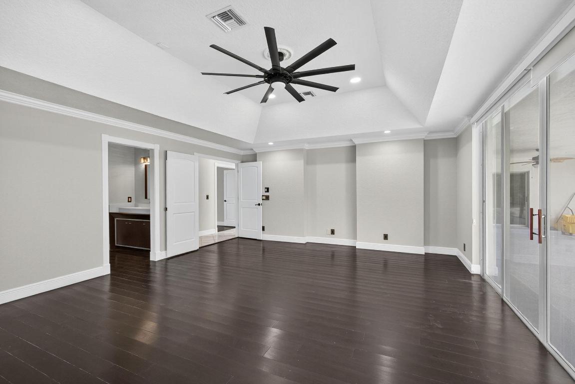 1295 Longlea Terrace Property Photo 18