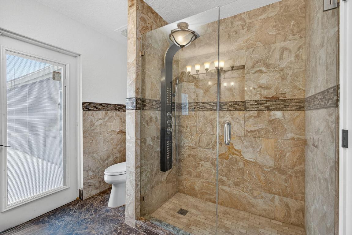 1295 Longlea Terrace Property Photo 36