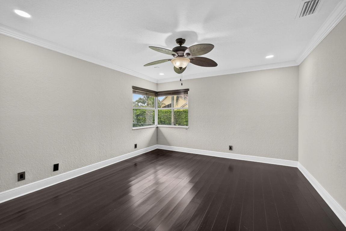 1295 Longlea Terrace Property Photo 39