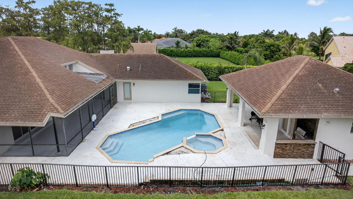 1295 Longlea Terrace Property Photo 84