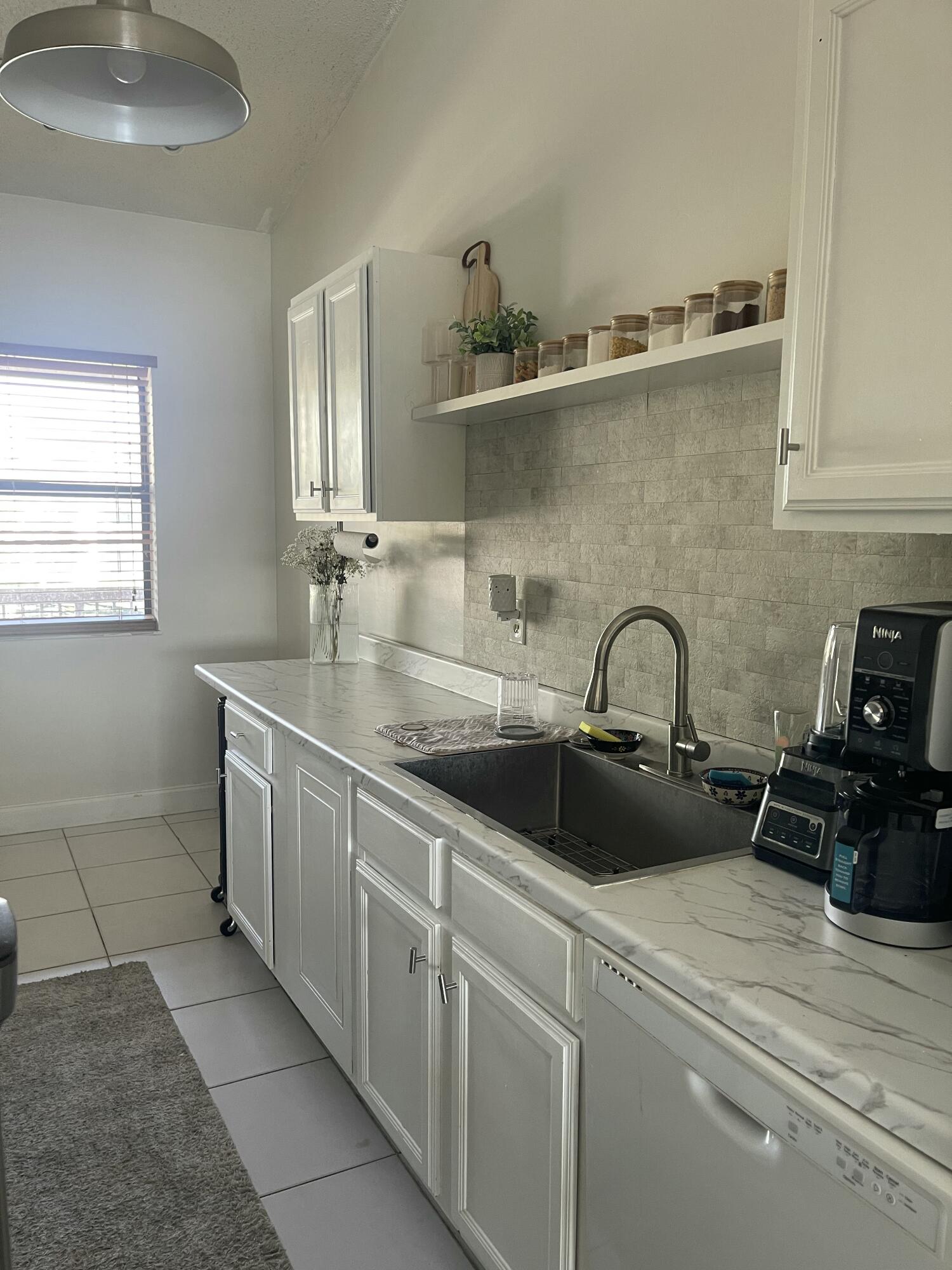 9878 Nob Hill Court 9878 Property Photo 1