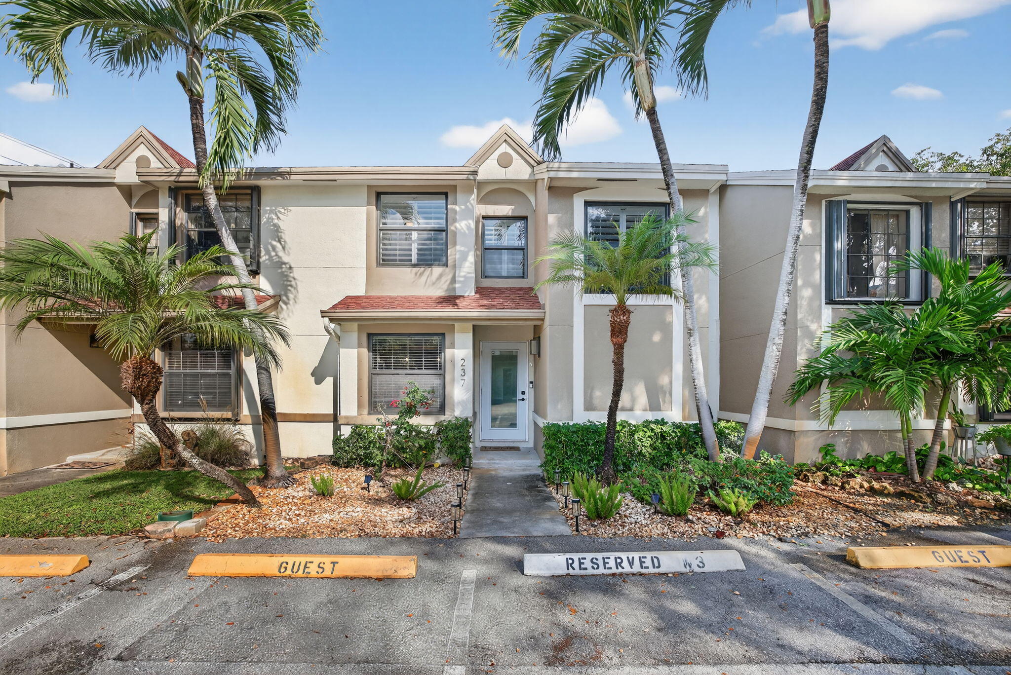 237 City View Drive 237