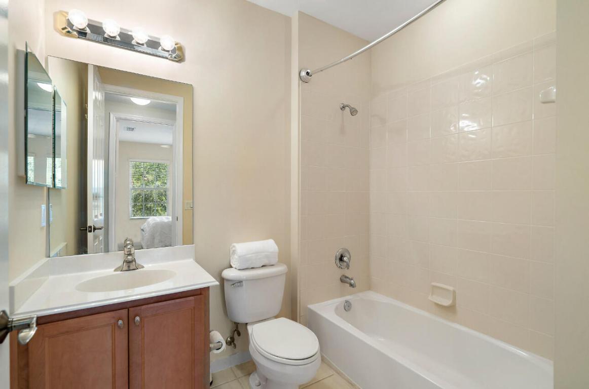 113 Evergrene Parkway 3-a Property Photo 15