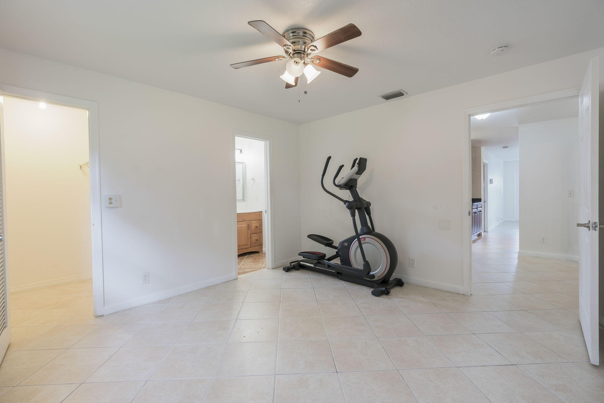 1141 Nw 90th Way Property Photo 45