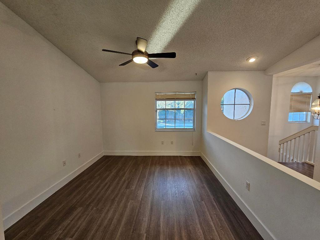 9637 Shadybrook Drive 201 Property Photo 8